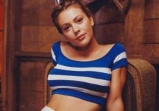 Alyssa Milano Sexy Pics