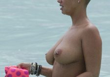 Amber Rose Nude Boobs