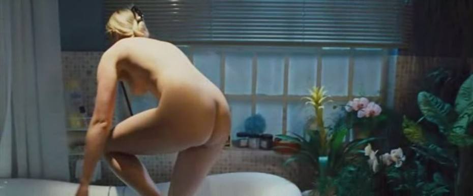 Amy Smart Nude Ass Topless