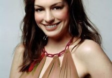 Anne Hathaway Nude Sexy Boobs Pink Panty Images