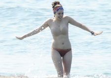 Elizabeth Olsen Sexy Images