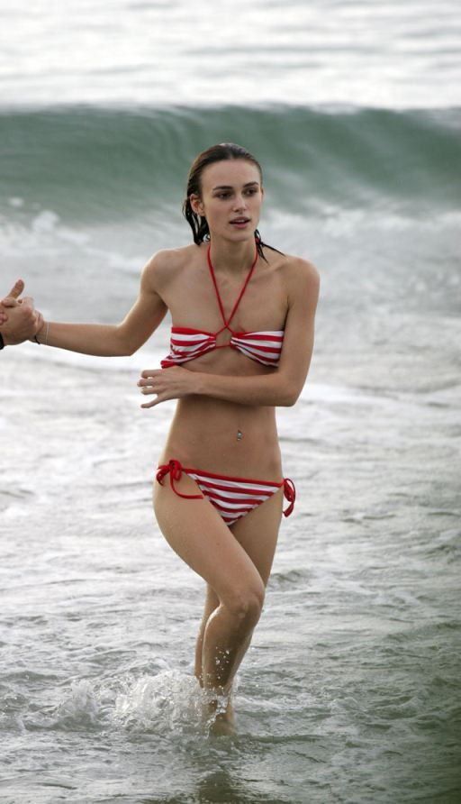 Hottest Keira Knightley Bikini Naked Pics