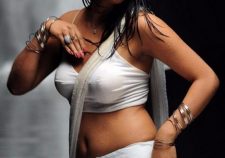 Isha Chawla Hot