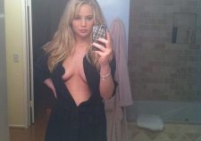 Jennifer Lawrence Nude Topless Boobs