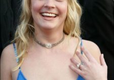 Melissa Joan Hart Nipples