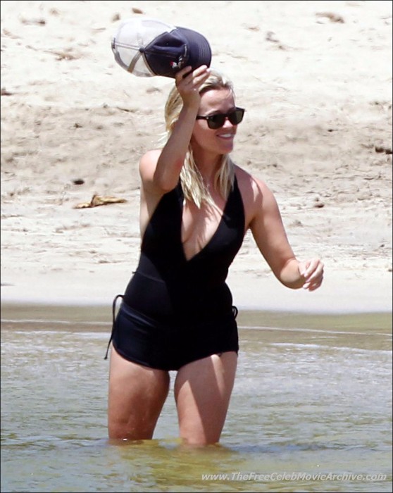 Reese Witherspoon Pink Bikini