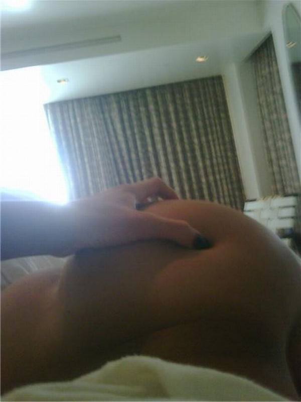 Rihanna Leaked Nudes Ass