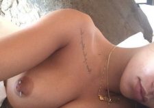 Rihanna Topless Selfie Nude Nipple Piercing Hd Photos