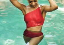 Zoe Saldana Nude Sexy Hot Red Bikini Images