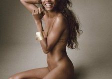 Zoe Saldana Nude Sexy Photo