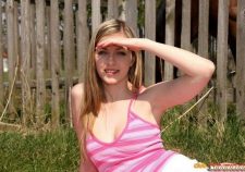 Abigaile Johnson Hot