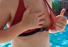 Amateur Public Downblouse Nipples