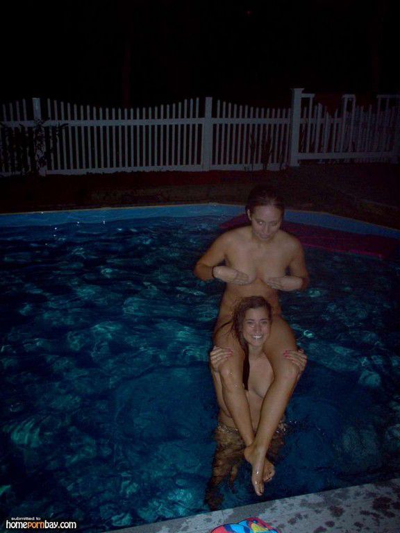 Amateur Skinny Dipping