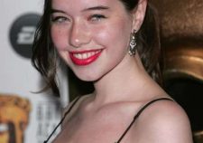Anna Popplewell Hot
