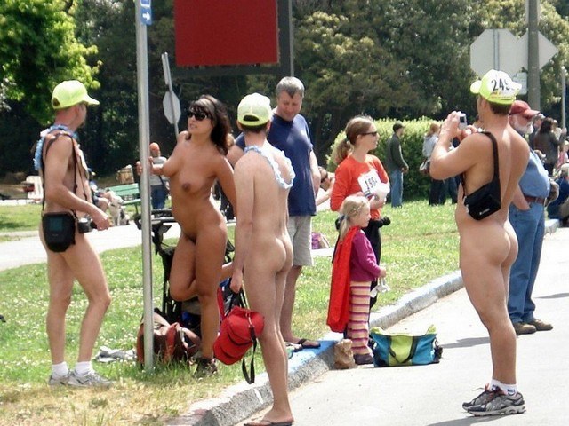 Bay To Breakers 2008 Nude