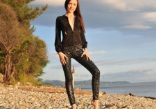 Beach Outdoor Brownette Brunette Leggings Babe Legs Brunette Sexy Art