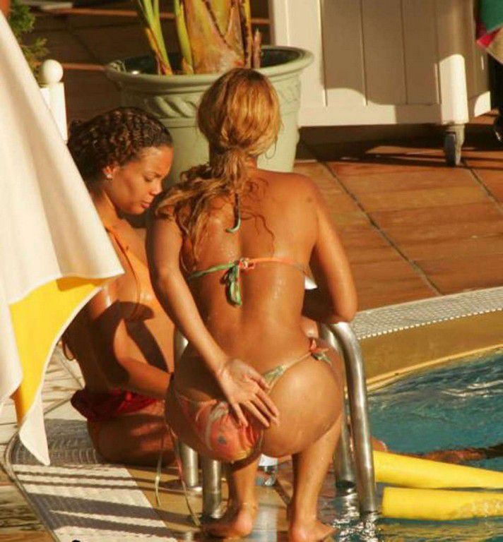 Beyonce Bikini Ass