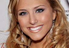 Cassie Scerbo