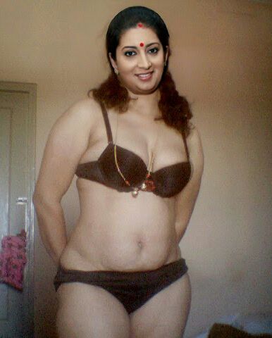 Celebrity Smirti Irani Nude Pictures