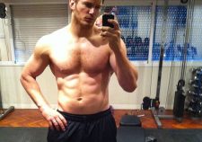 Chris Pratt Shirtless
