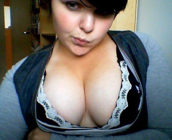 Big Tit Chubby Teen Webcam