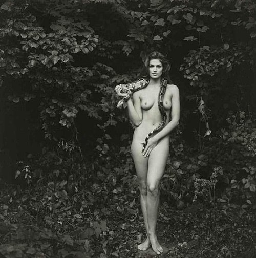 Cindy Crawford Nude Snake