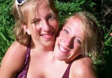 Conjoined Twins Abby And Brittany Hensel