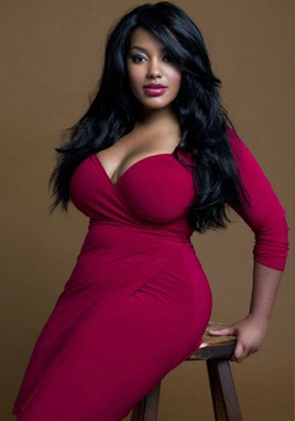 Curvy Plus Size Model Joanne Borgella