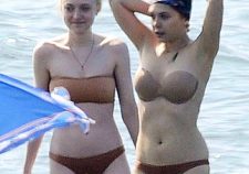 Dakota Fanning Elizabeth Olsen Nude