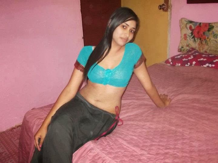 Desi Hot Bhabhi