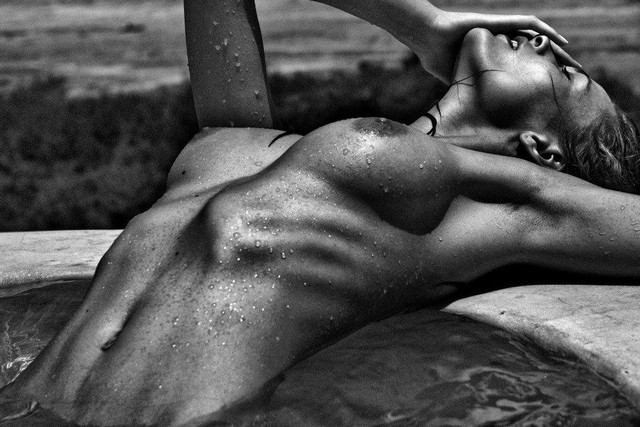 Edita Vilkeviciute Naked