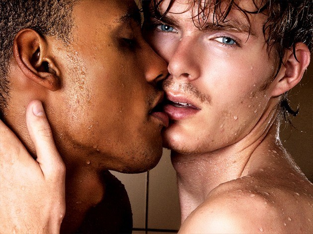 Gay Men Kiss