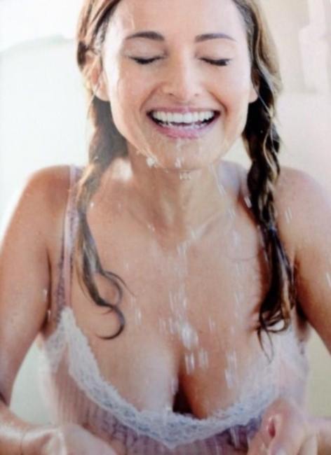 Giada De Laurentiis Sexy