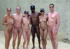 Groups Women Sunbathing Nude