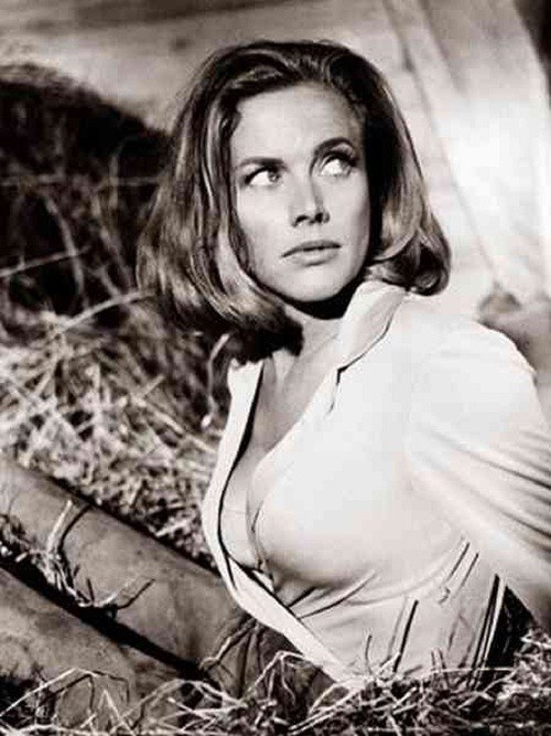 Honor Blackman