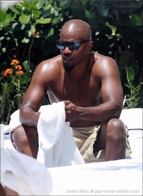 Jamie Foxx Shirtless