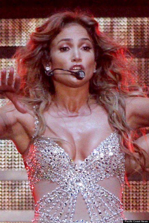 Jennifer Lopez Nip Slip Wardrobe Malfunction