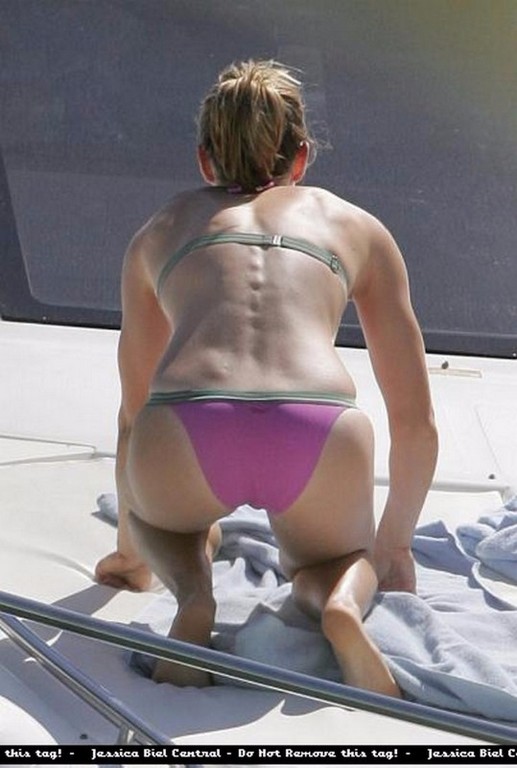 Jessica Biel Butt