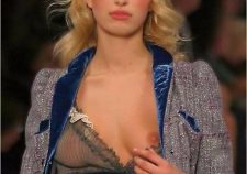 Karolina Kurkova Oops