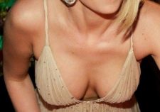 Kellie Pickler Boobs