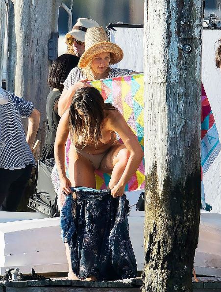 Leaked Voyeur Photos Of Olympia Valance Onset Stripping Naked And Changing Clothes