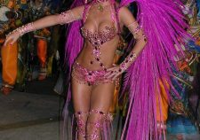 Luma De Oliveira Carnival