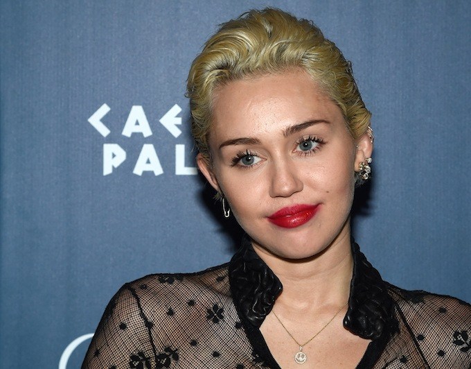 Miley Cyrus Flashes Nipples On Instagram