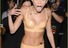 Miley Cyrus Nude Bra