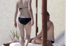Milla Jovovich Bikini