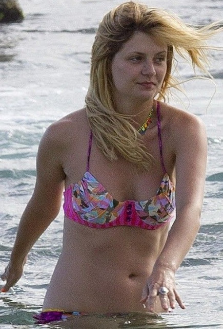 Mischa Barton Hot Bikini