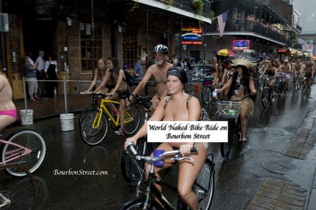 New Orleans Bourbon Street Flashing