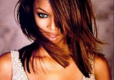 Next Top Model Tyra Banks Cleavage