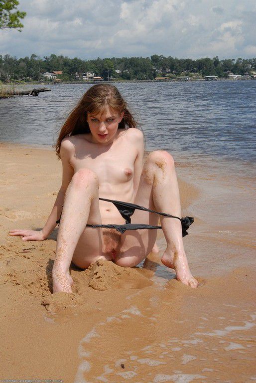 Nude Beach Hairy Pussy