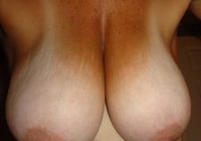 Nude Wife Big Tits